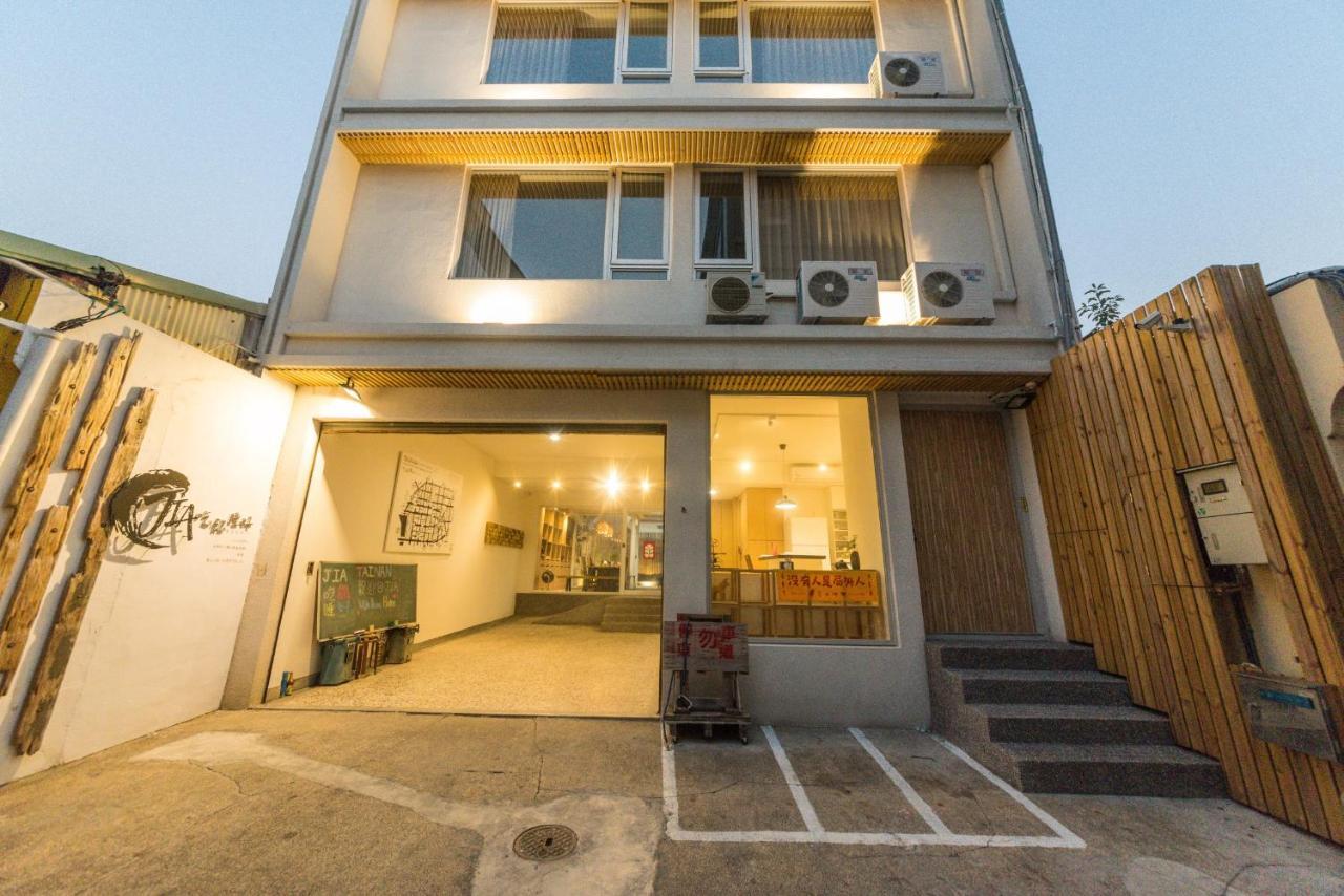 Ferienwohnung Sleep Jia Tainan Exterior foto