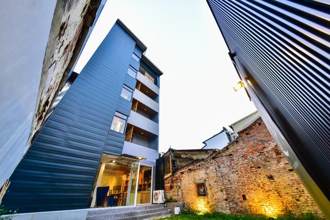 Ferienwohnung Sleep Jia Tainan Exterior foto