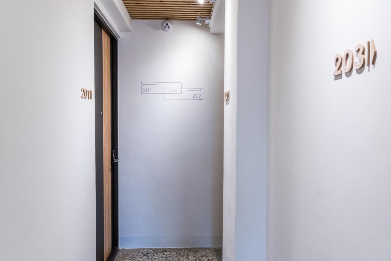 Ferienwohnung Sleep Jia Tainan Exterior foto